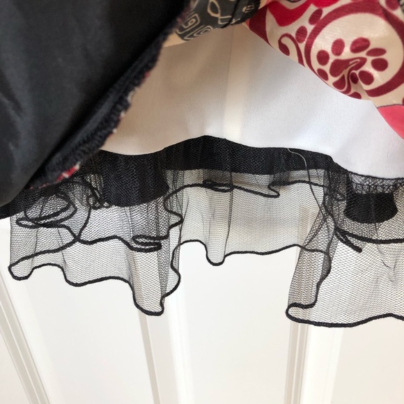 Polyester Halter Dress with Frill at Bottom Size 5 - Picture 5 of 7